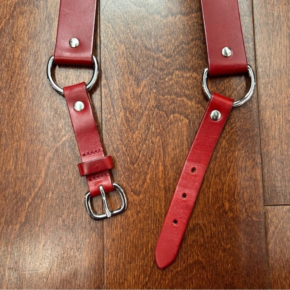 Banana Republic Red Leather Belt with Silver Buckle and Rings, Size Small - Picture 7 of 16